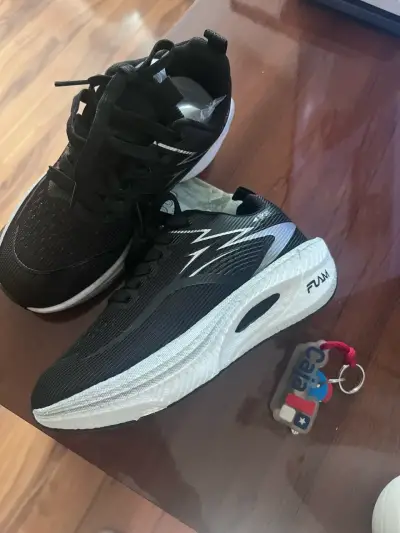 Zapatillas deportivas negras - miniatura 2