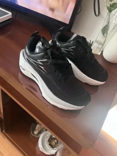 Zapatillas deportivas negras - miniatura 3