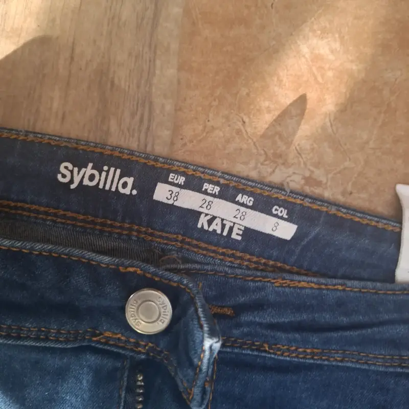 Jeans azul oscuro ajustados sybilla - 2