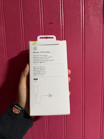 Cargador iPhone 15 al 17 pro Max  35W - miniatura 2