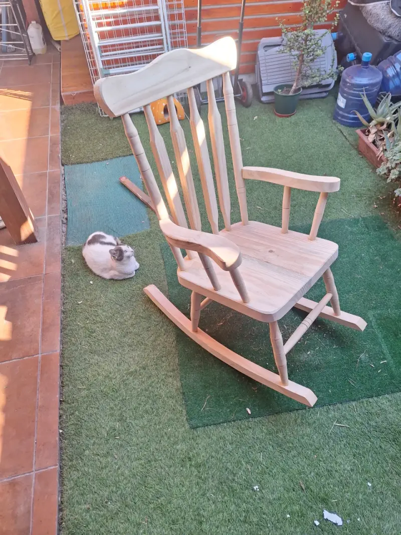 Silla mecedora de madera - 3
