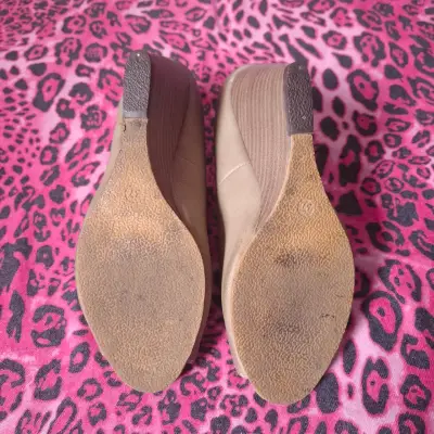 Zapatos peeptoe beige mujer - miniatura 2