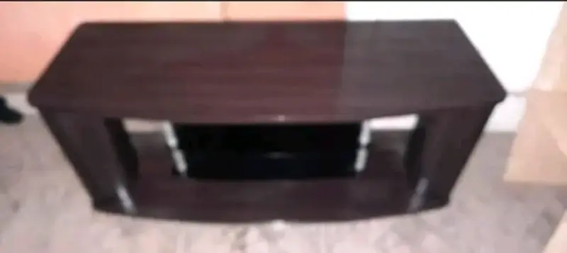 Mueble de TV madera oscura