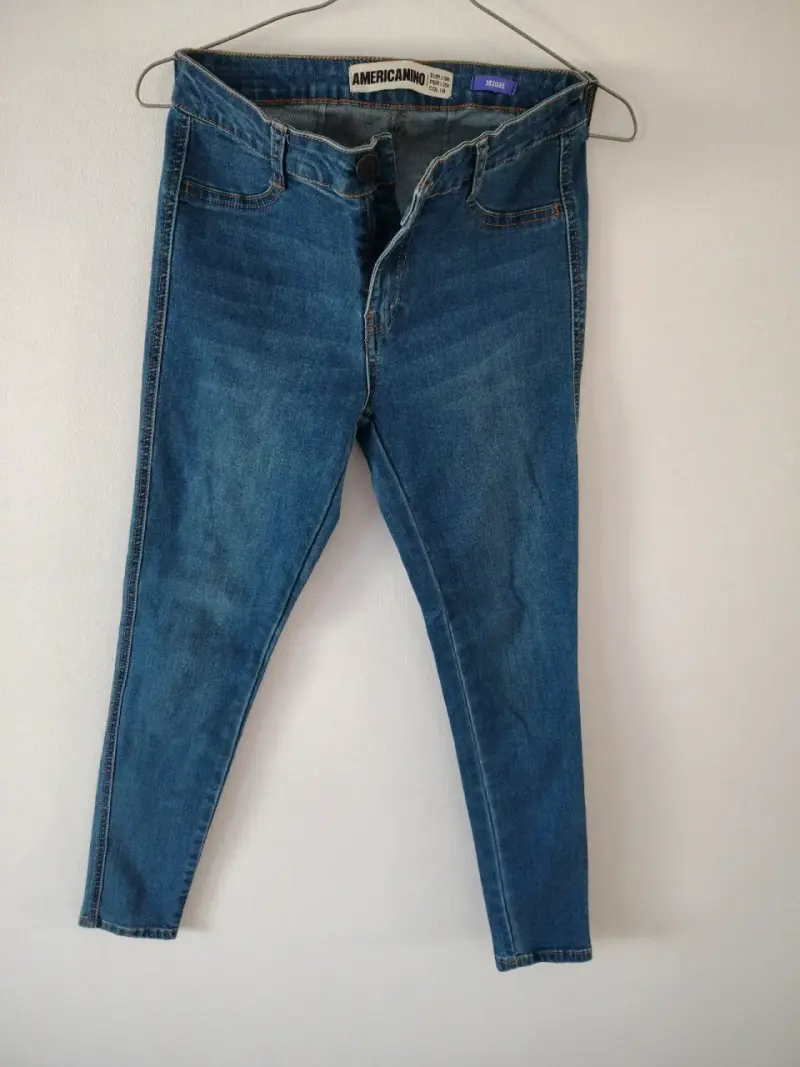 Jeans azul Americano ajustados