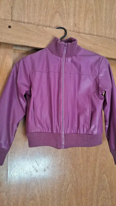 Chaqueta cuerinabmorada de niña - miniatura 1