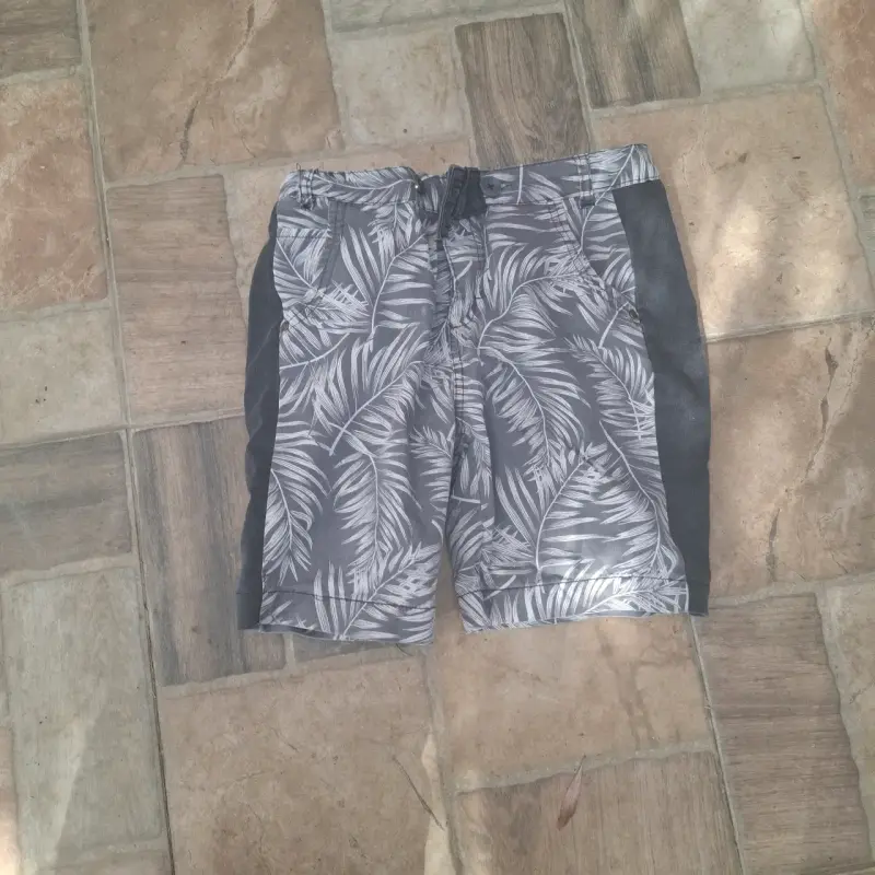 Bermudas estampadas grises infantiles