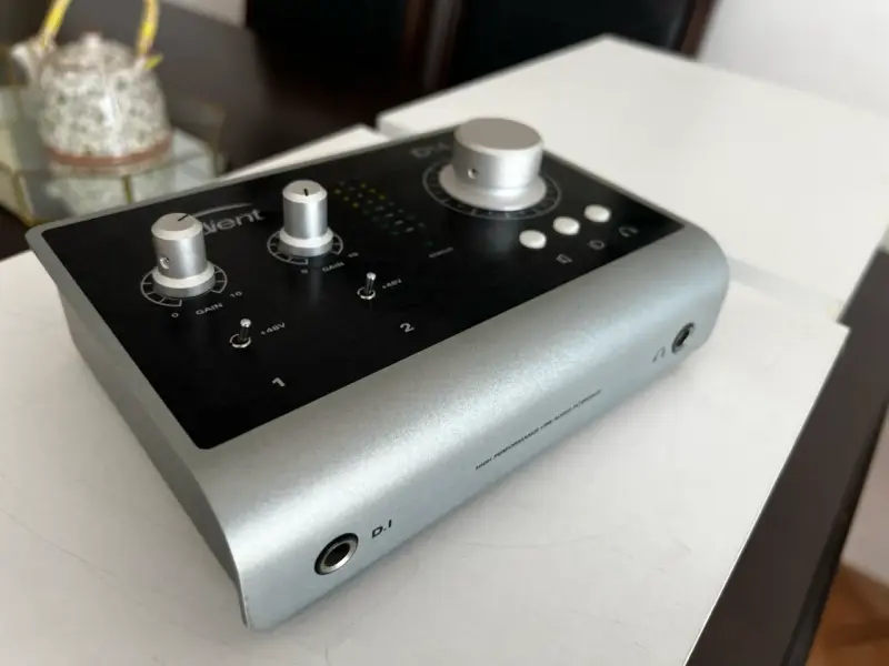 Interfaz de audio Audient iD14 - 2