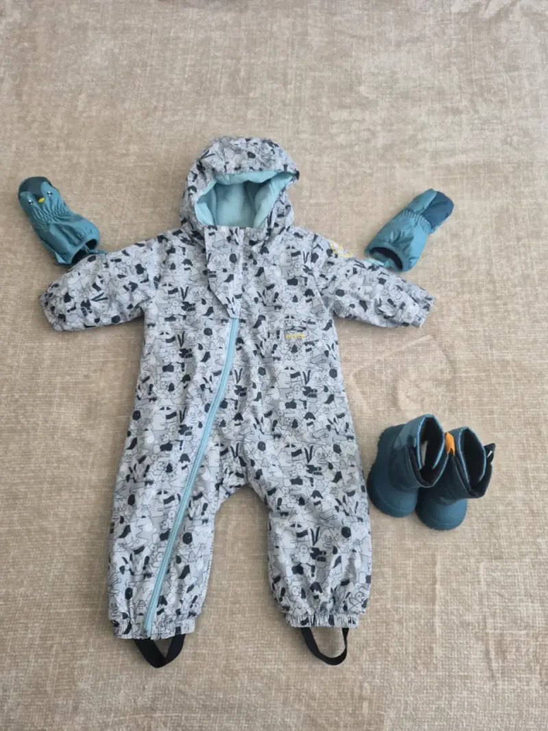 Traje de nieve infantil