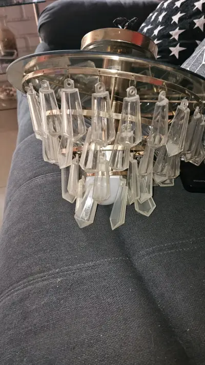 Lámpara colgante con diseño lágrimas - miniatura 1