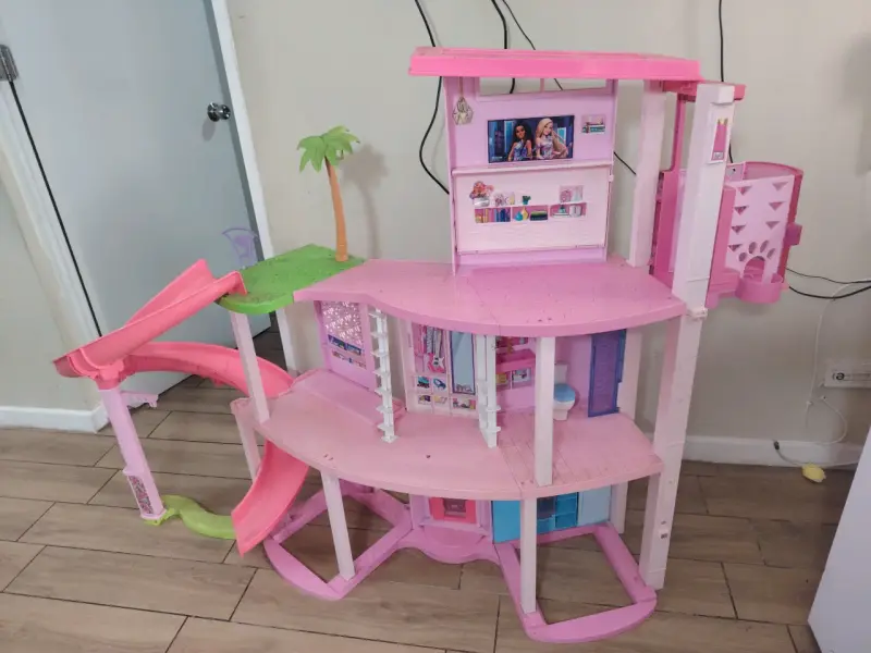 Casa de muñecas grande rosa - 1