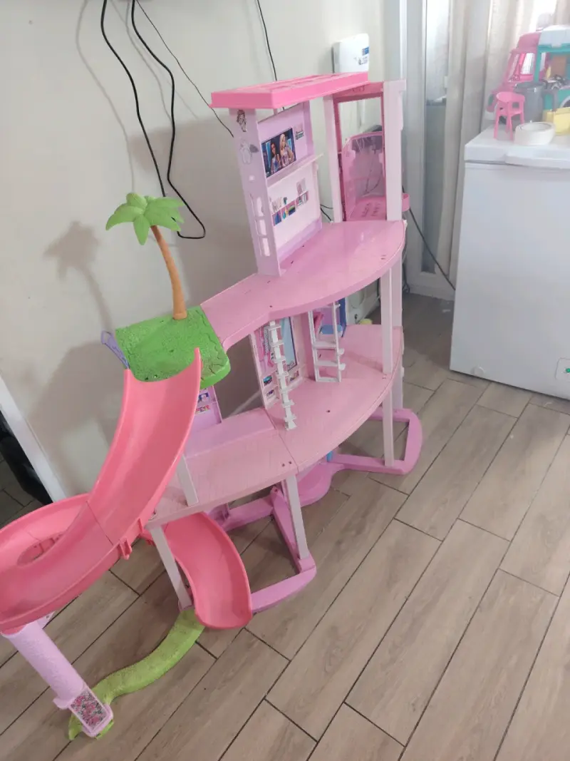 Casa de muñecas grande rosa - 2