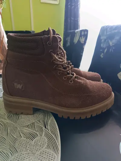 Botines de gamuza café - miniatura 2