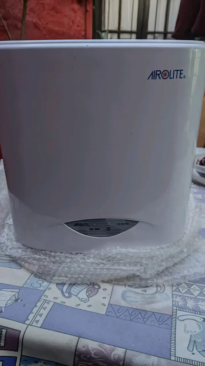 Secador de manos  aire AiroLite
