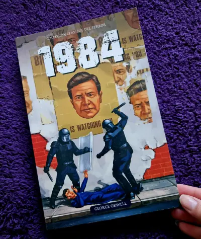 Libro 1984 de George Orwell - miniatura 1