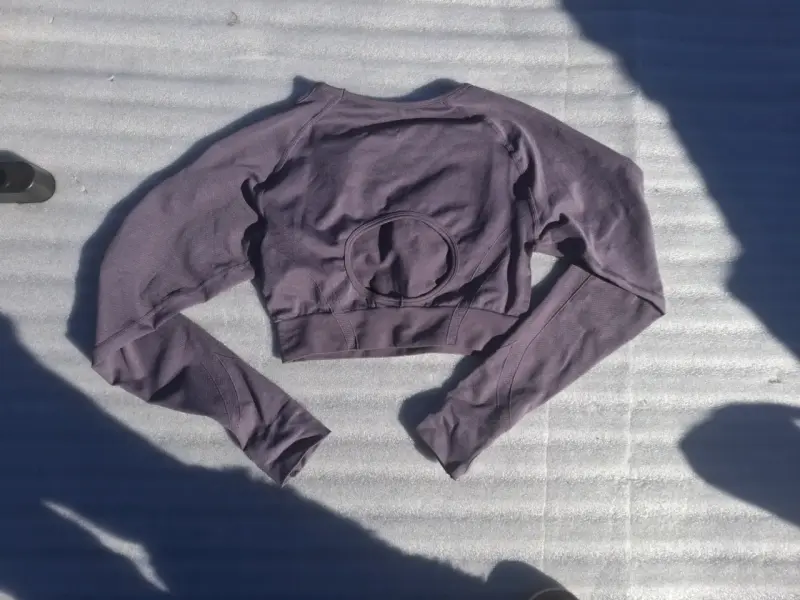 Polerón crop morado - 2
