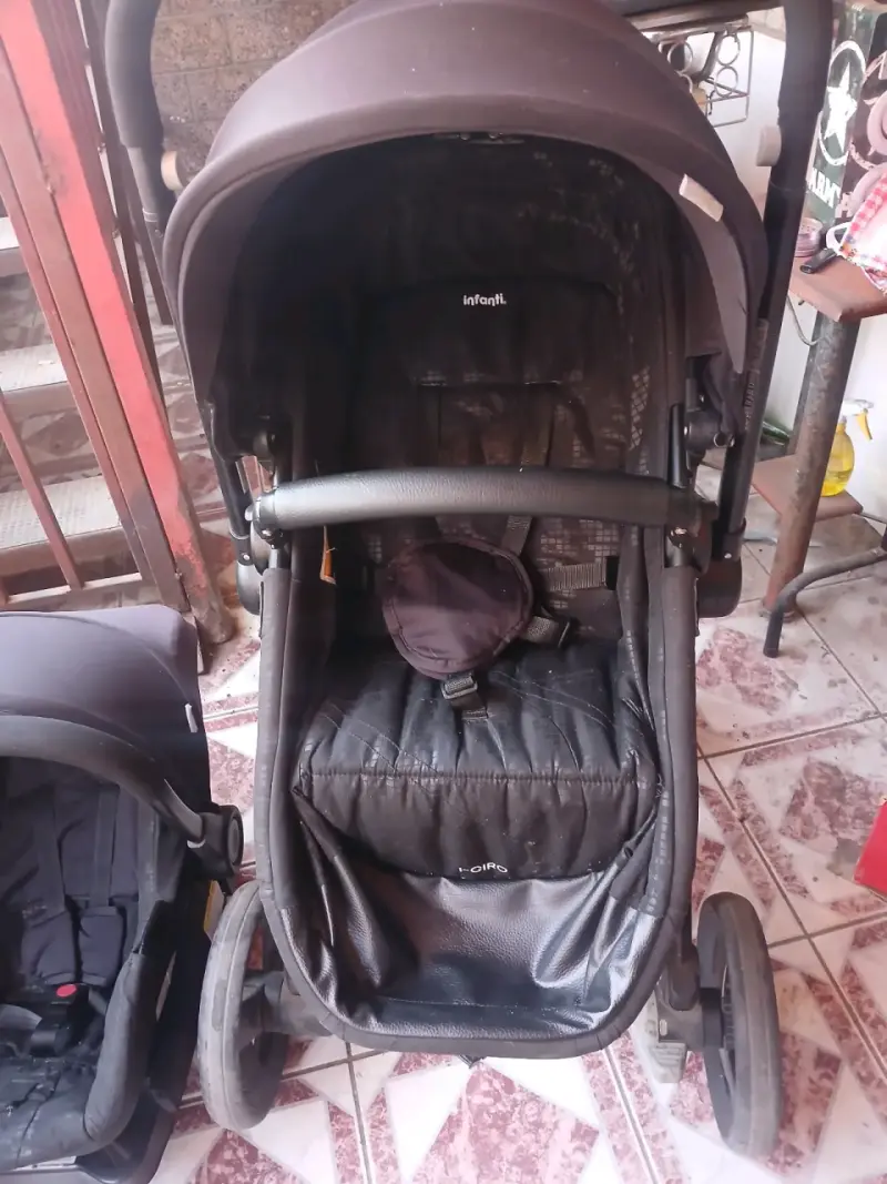 Coche de bebé con silla - 3