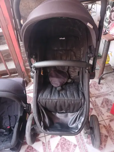 Coche de bebé con silla - miniatura 3