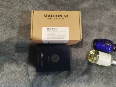 Perfumes blue oud & Stallion 53 - miniatura 2