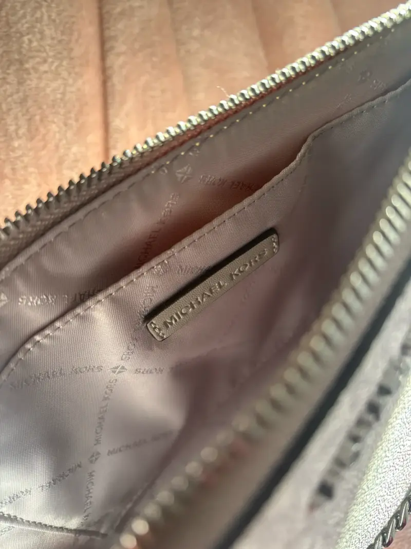 Cartera Michael Kors gris - 4