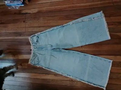 Jeans anchos celestes - miniatura 2