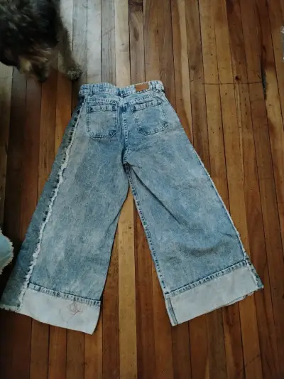 Jeans anchos celestes - miniatura 4