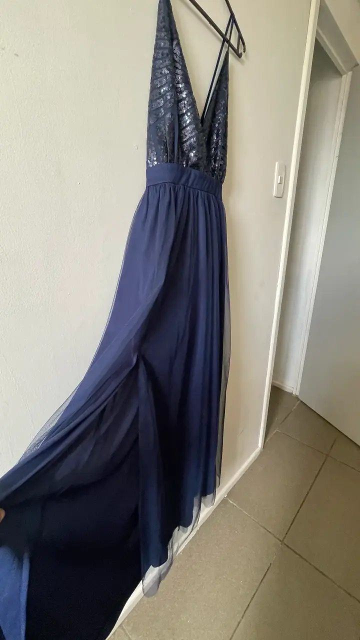 Vestido azul con lentejuelas - 6