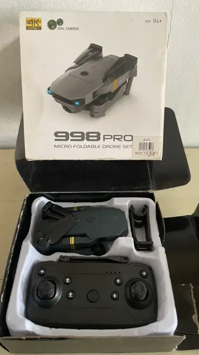Dron plegable con control remoto - miniatura 3