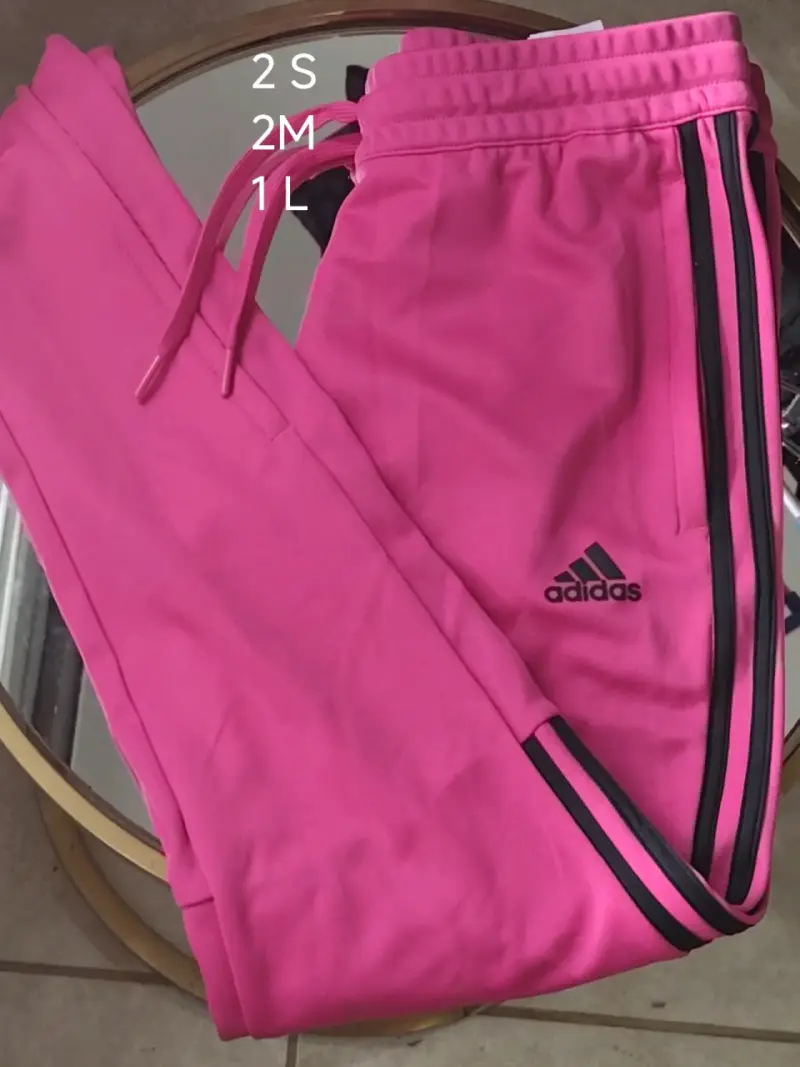 Pantalón deportivo rosa Adidas