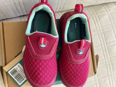 Zapatillas niña fucsia nuevas Lippi - miniatura 1