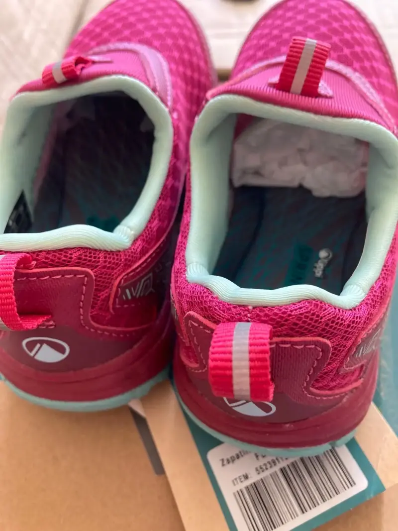 Zapatillas niña fucsia nuevas Lippi - 2