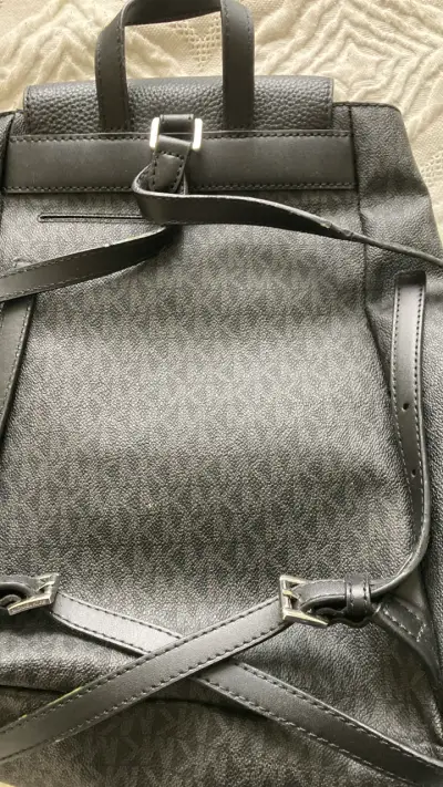 Mochila Michael Kors negra - miniatura 2