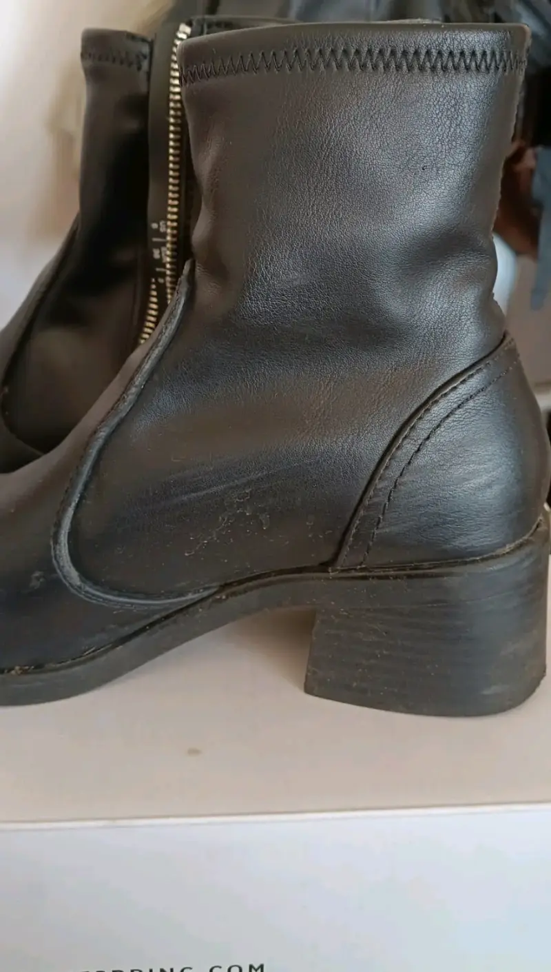 Botines negros de cuero - 2