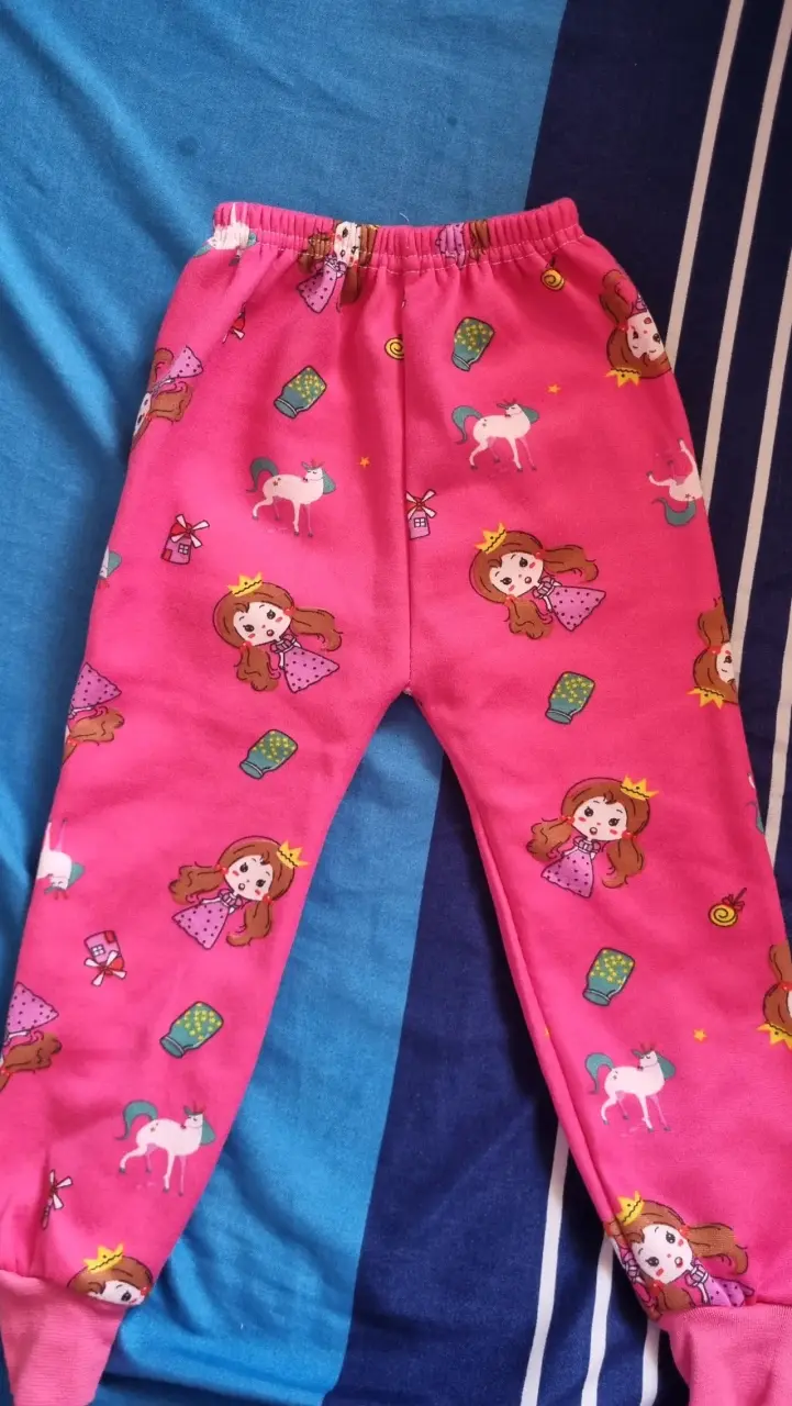 Conjunto de pijama infantil con estampado - 3