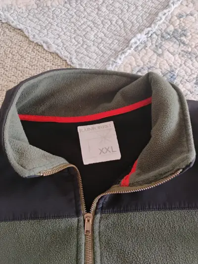 Chaqueta polar verde con negro - miniatura 2