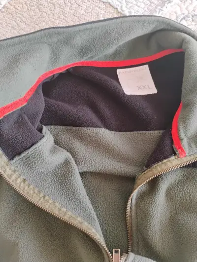 Chaqueta polar verde con negro - miniatura 6