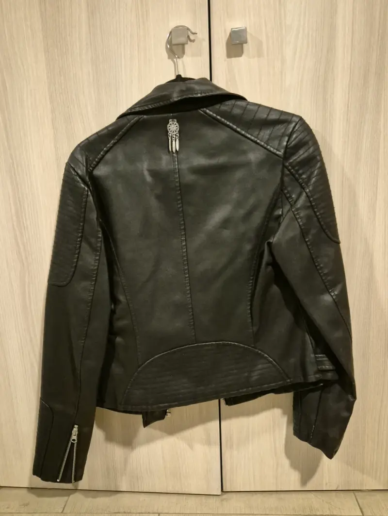 Chaqueta de cuero negra - 2