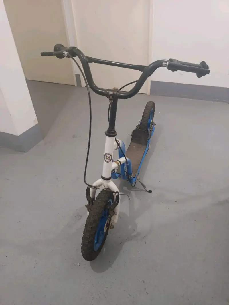 Scooter plegable urbano