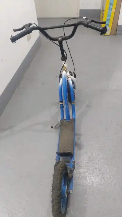 Scooter plegable urbano - miniatura 2