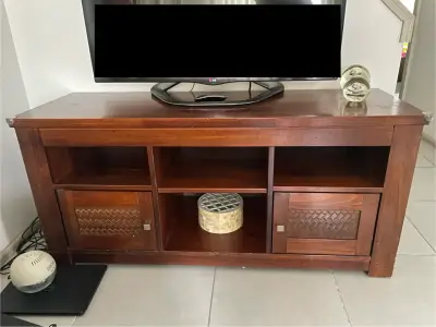 Rack de madera para TV - miniatura 2
