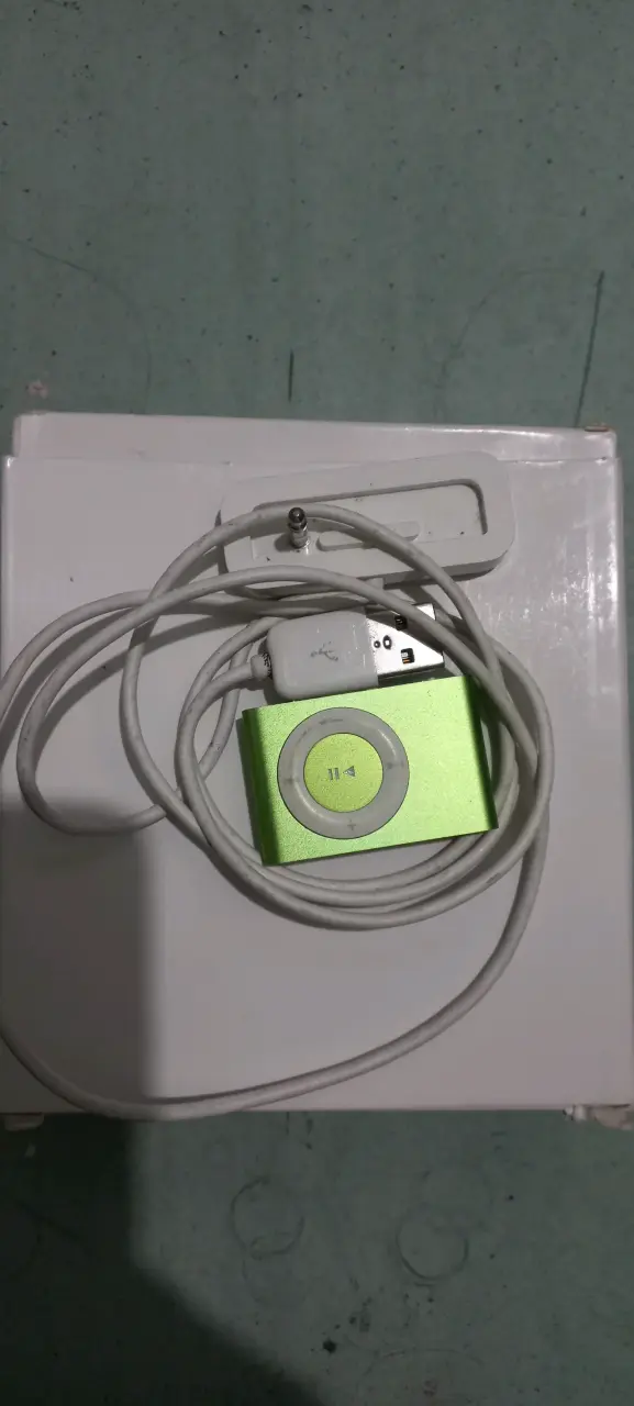iPod shuffle verde BOD 50 Aniversario - 5