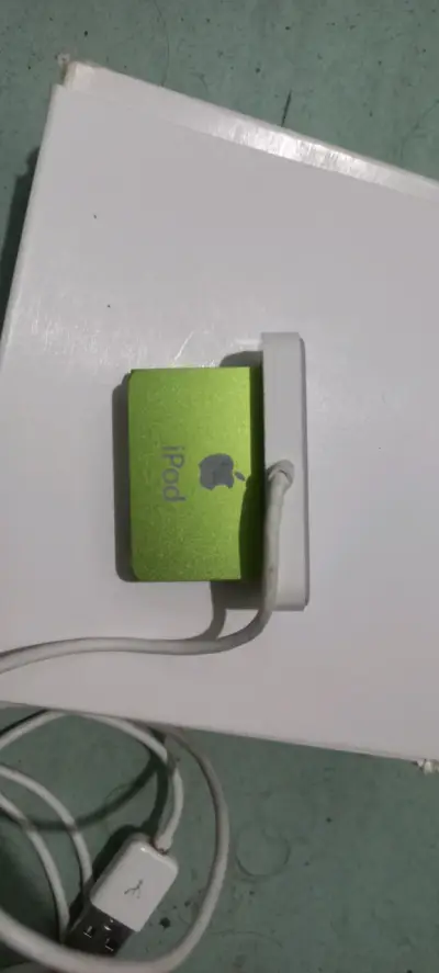 iPod shuffle verde BOD 50 Aniversario - miniatura 6