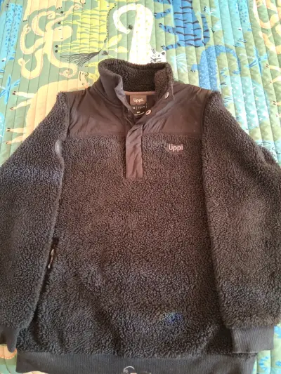 Polerón polar lippi negro talla 12 teens - miniatura 1
