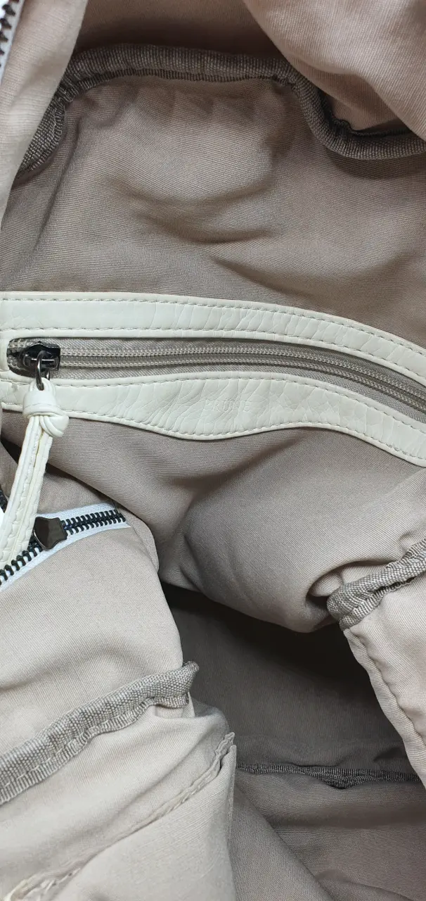Mochila Prüne blanca con tachas metálicas - 4