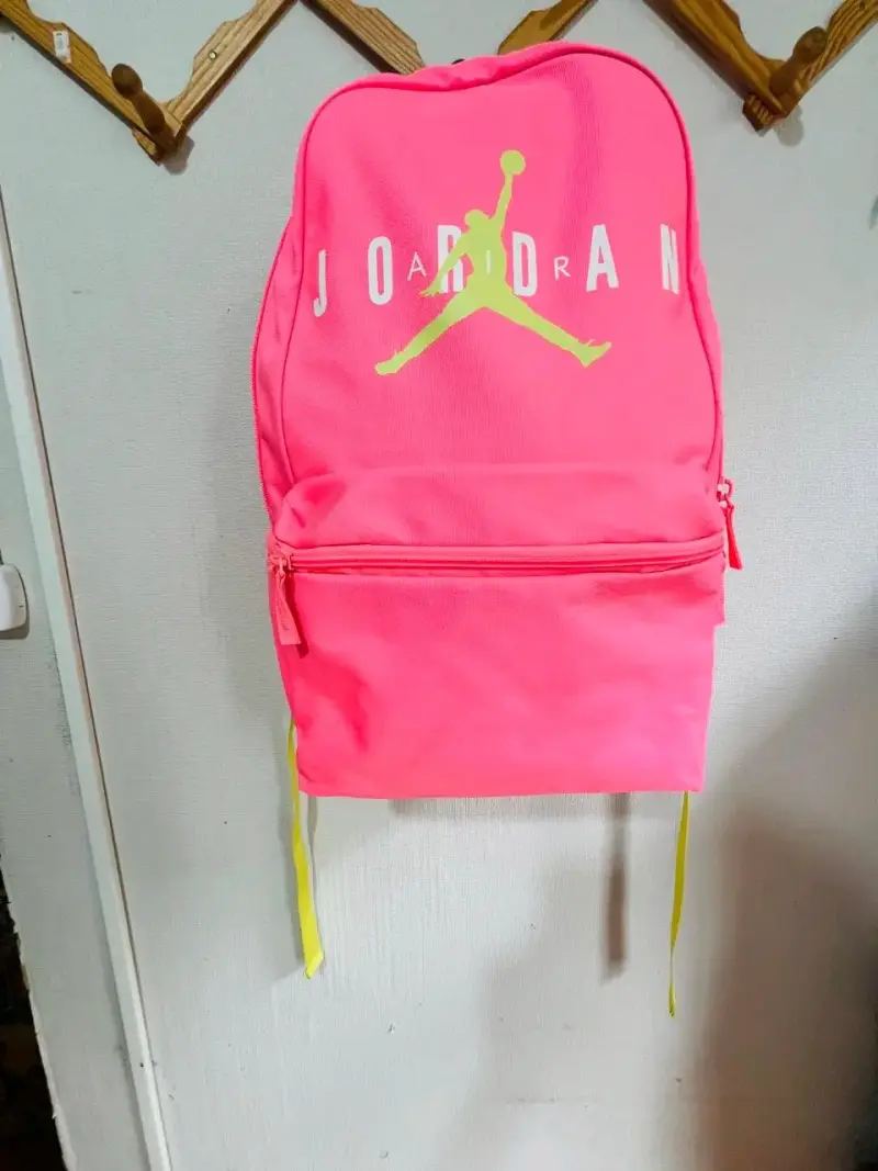 Mochila rosada Jordan