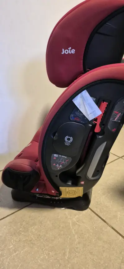 Silla de auto Joie roja - miniatura 2