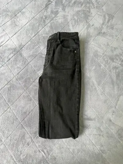 Pantalón negro casual - miniatura 1