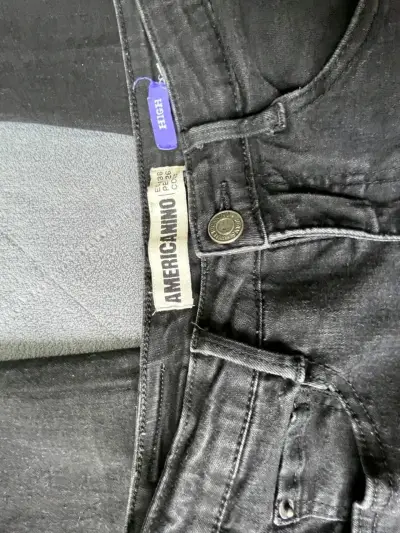 Pantalón negro casual - miniatura 2