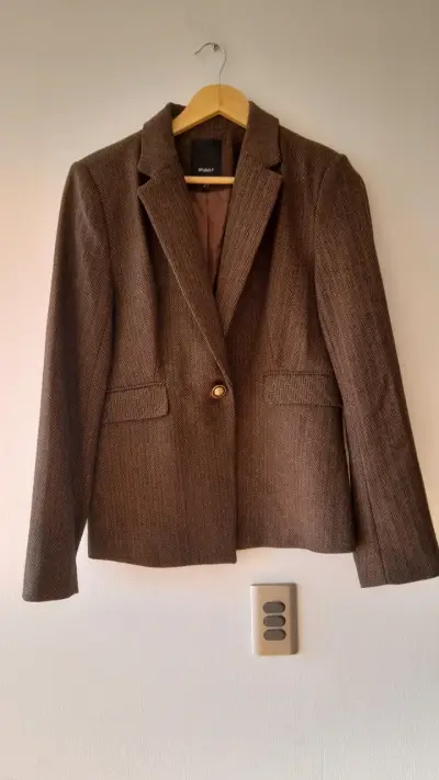 Blazer marrón de mujer - miniatura 1