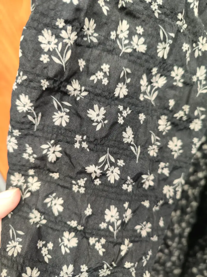 Vestido negro floral zara - 3
