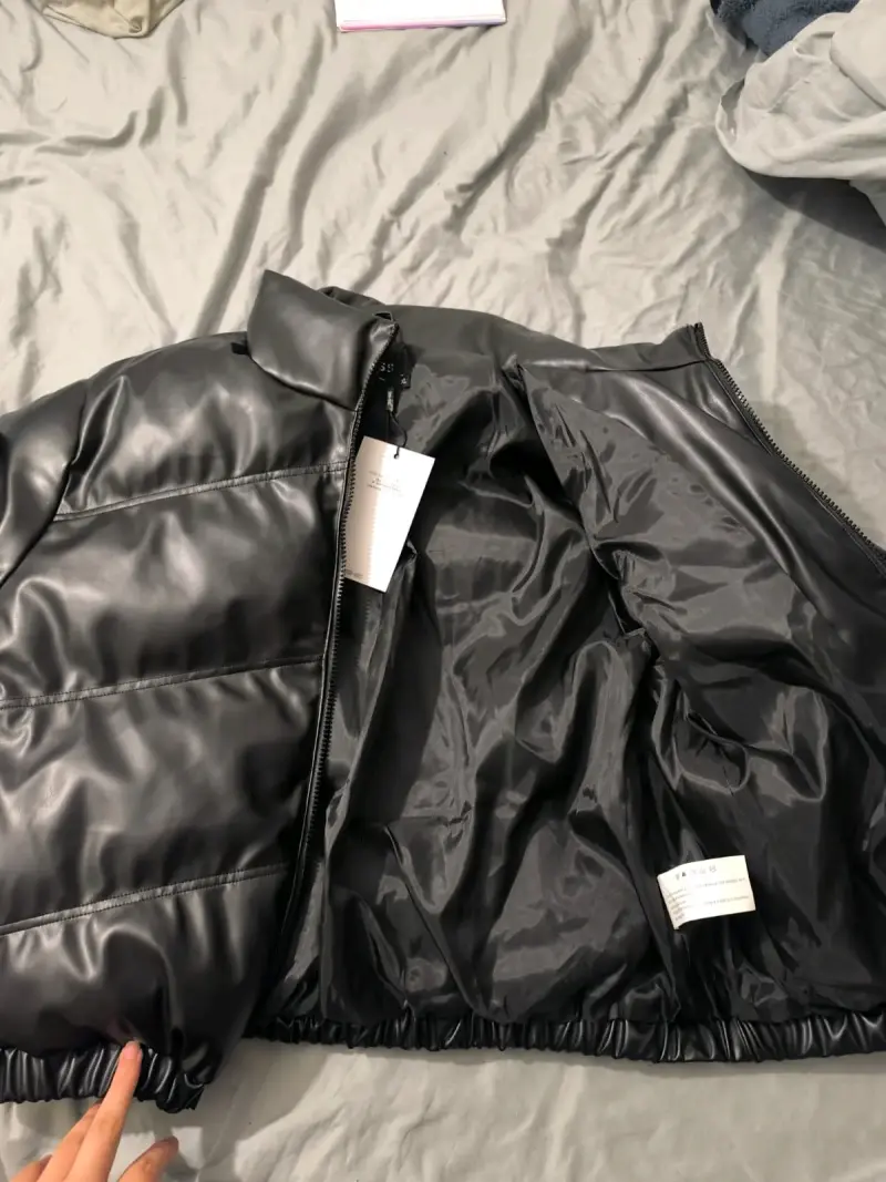 Chaqueta inflada negra nueva - 2